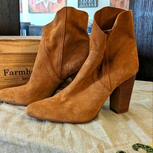 Slouchy ankle boot by Vince camuto